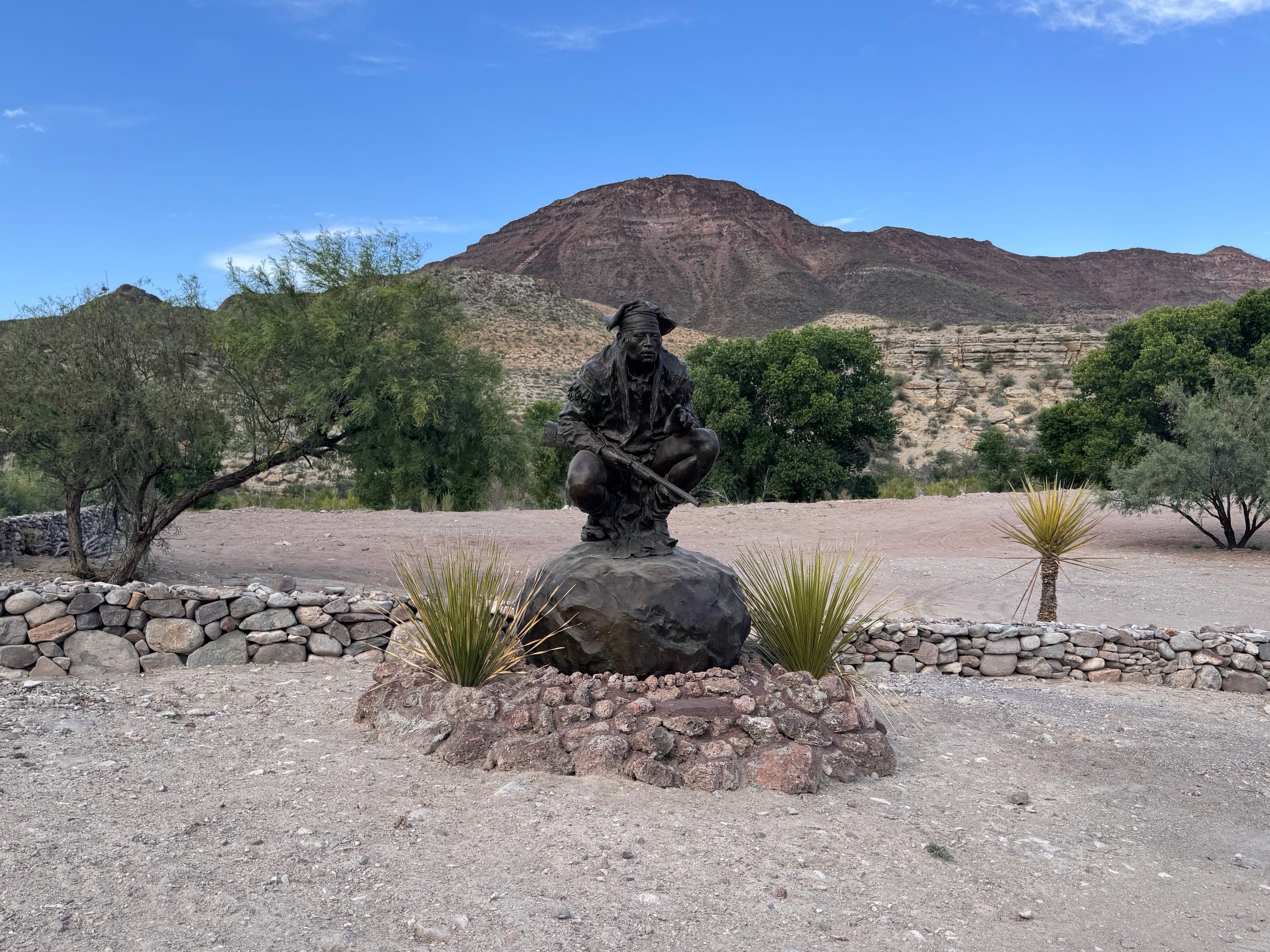 A bronze statue standing in Shafter